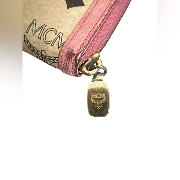 MCM Ziparound Wallet - Picture 7 of 13